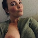 Sexy Kussmund Selfie Mit Brust Raus